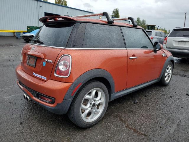 WMWSV3C59BTY11751 - 2011 MINI COOPER S Turuncu fotoğraf 3