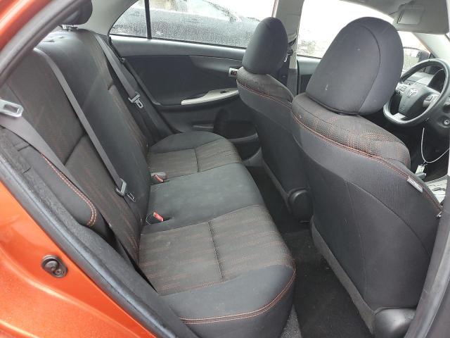 2T1BU4EE1DC099013 - 2013 TOYOTA COROLLA BASE Orange photo 10