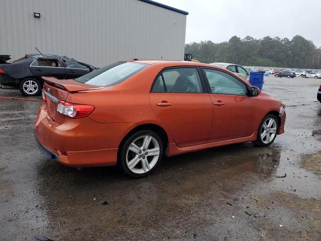 2T1BU4EE1DC099013 - 2013 TOYOTA COROLLA BASE Orange photo 3