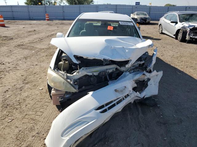 4T1BE32K23U186532 - 2003 TOYOTA CAMRY LE WHITE photo 5