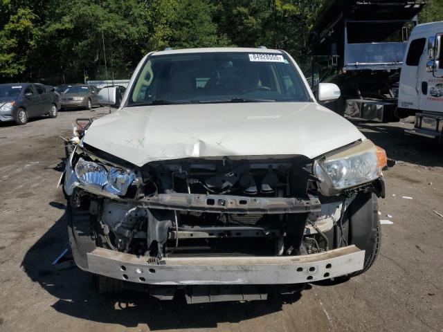 JTEZU5JR2B5024646 - 2011 TOYOTA 4RUNNER SR5 WHITE photo 5