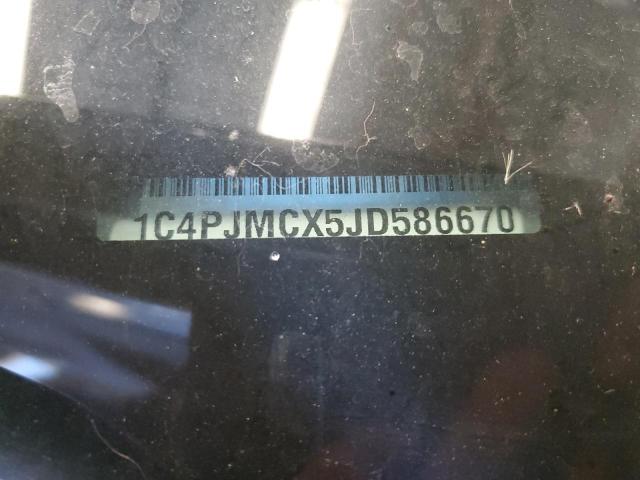 1C4PJMCX5JD586670 - 2018 JEEP CHEROKEE LATITUDE Gris photo 13