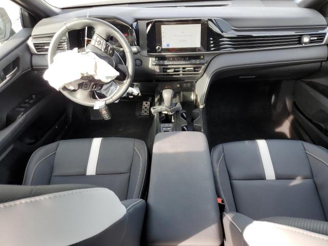 4T1DAACK7SU643843 - 2025 TOYOTA CAMRY XSE ნაცრისფერი ფოტო 8