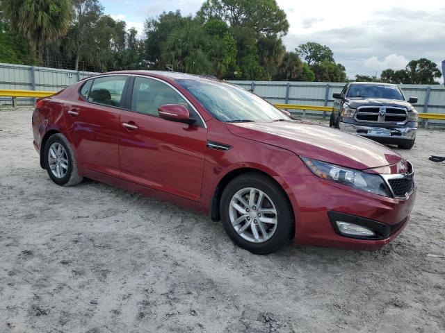 5XXGM4A71DG176582 - 2013 KIA OPTIMA LX წითელი ფოტო 4