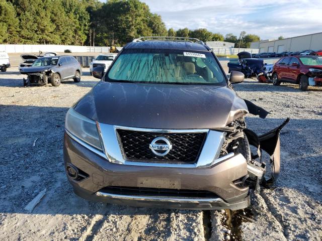 5N1AR2MN0FC709915 - 2015 NISSAN PATHFINDER S بني صورة 5