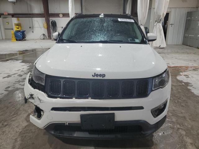 3C4NJDBB6MT565872 - 2021 JEEP COMPASS LATITUDE Beyaz fotoğraf 5