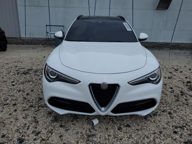 ZASPAKBN8K7C49101 - 2019 ALFA ROMEO STELVIO TI თეთრი ფოტო 5
