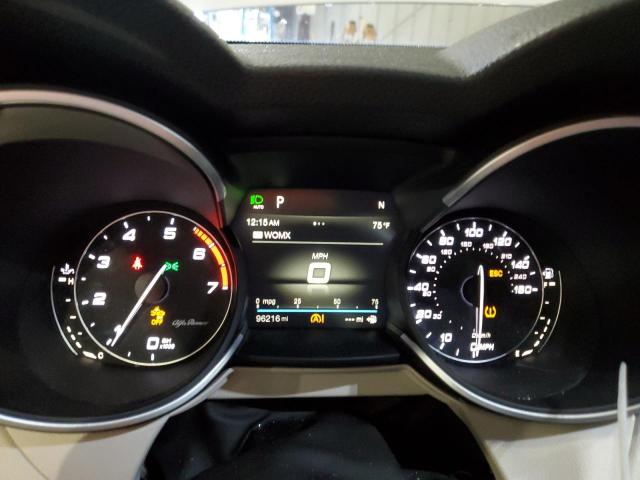 ZASPAKBN8K7C49101 - 2019 ALFA ROMEO STELVIO TI თეთრი ფოტო 9