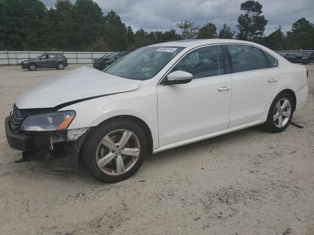 2012 VOLKSWAGEN PASSAT SE, 