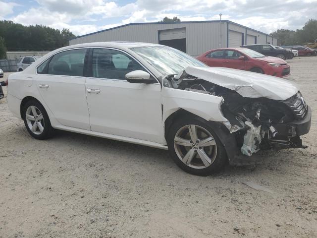 1VWBH7A32CC066150 - 2012 VOLKSWAGEN PASSAT SE ვერცხლისფერი ფოტო 4