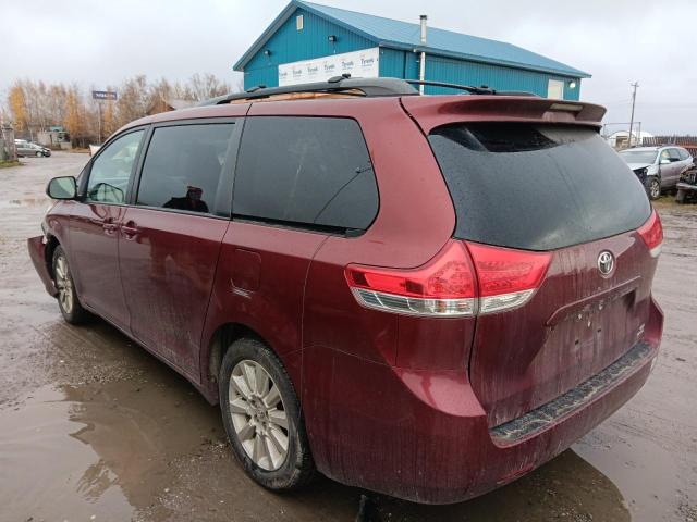 5TDJK3DC8ES083704 - 2014 TOYOTA SIENNA LE RED photo 2