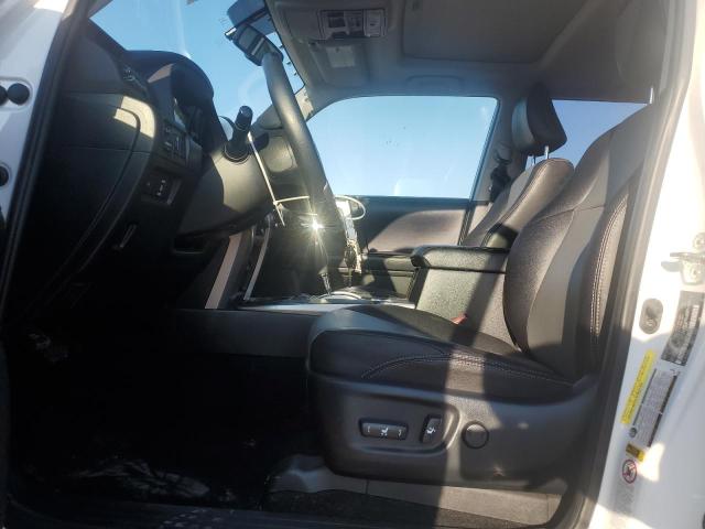 JTEZU5JR2J5179924 - 2018 TOYOTA 4RUNNER SR5 Ақ фото 7