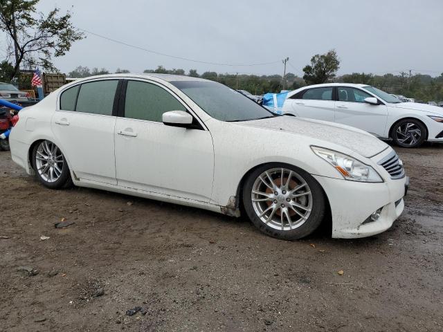 JN1CV6AP7BM300050 - 2011 INFINITI G37 BASE WHITE photo 4