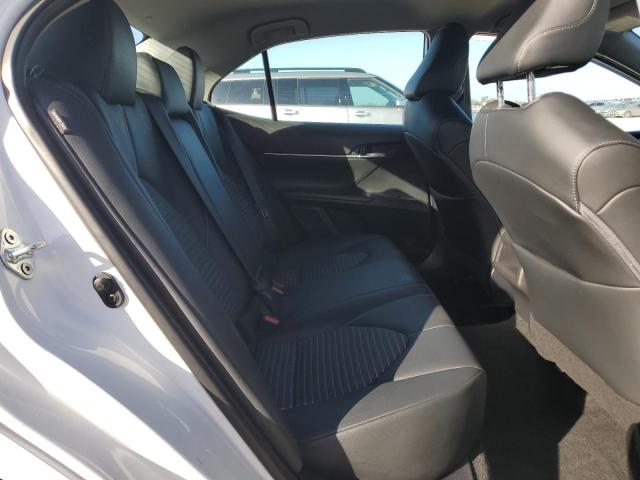 4T1G11AKXPU737478 - 2023 TOYOTA CAMRY SE NIGHT SHADE WHITE photo 10