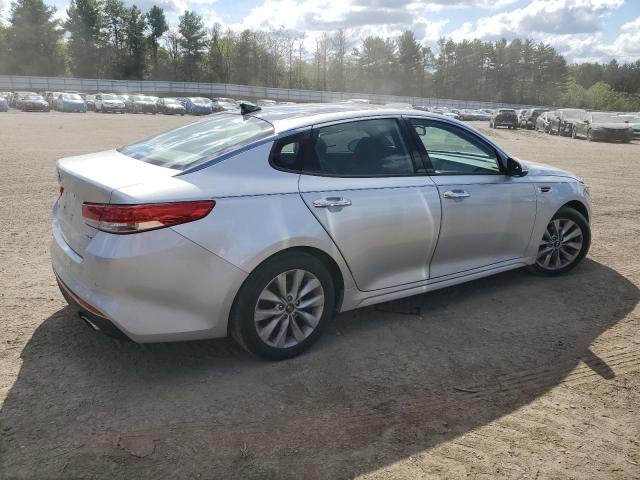 5XXGU4L3XGG072834 - 2016 KIA OPTIMA EX SILVER photo 3