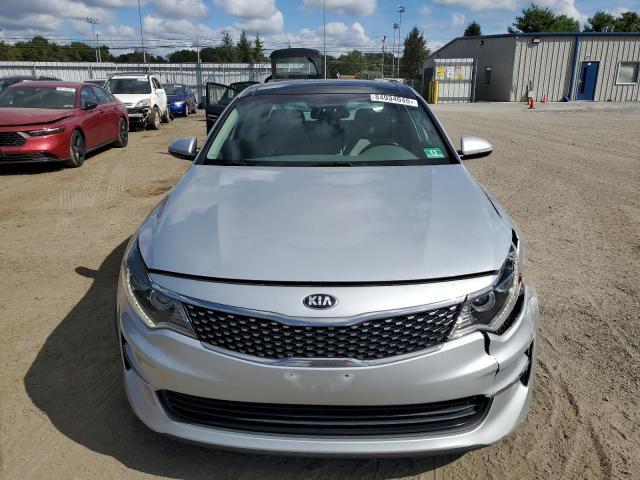 5XXGU4L3XGG072834 - 2016 KIA OPTIMA EX SILVER photo 5