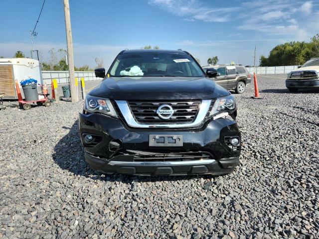5N1DR2MM2JC648872 - 2018 NISSAN PATHFINDER S შავი ფოტო 5