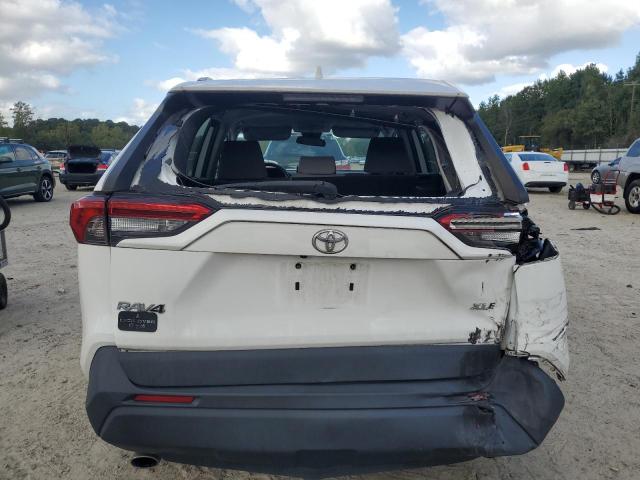 2T3W1RFV1MC088073 - 2021 TOYOTA RAV4 XLE WHITE photo 6