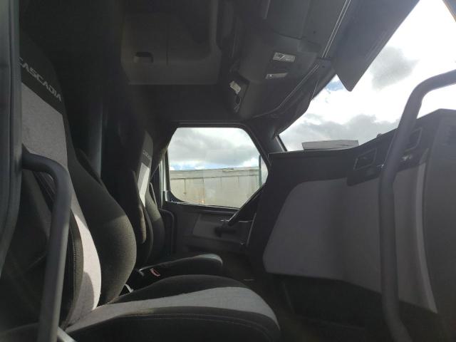 3AKJHHDR1MSMU3960 - 2021 FREIGHTLINER CASCADIA 1 白色 照片 5