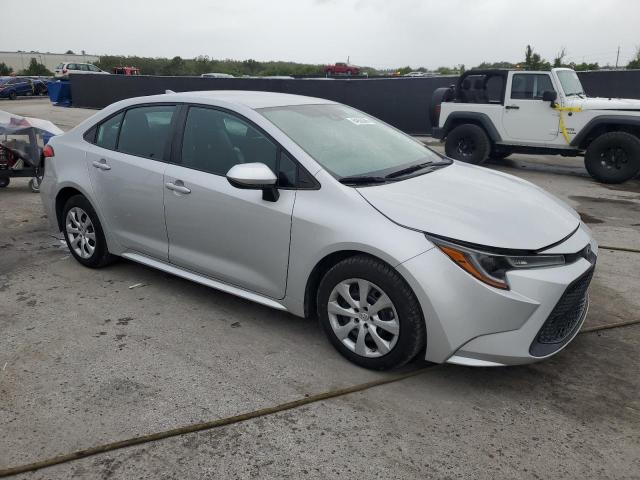 5YFEPMAE9MP222647 - 2021 TOYOTA COROLLA LE 银色 照片 4