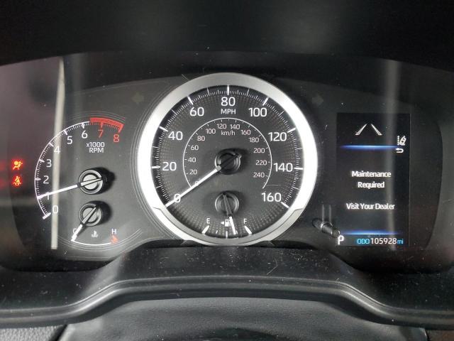 5YFEPMAE9MP222647 - 2021 TOYOTA COROLLA LE 银色 照片 9