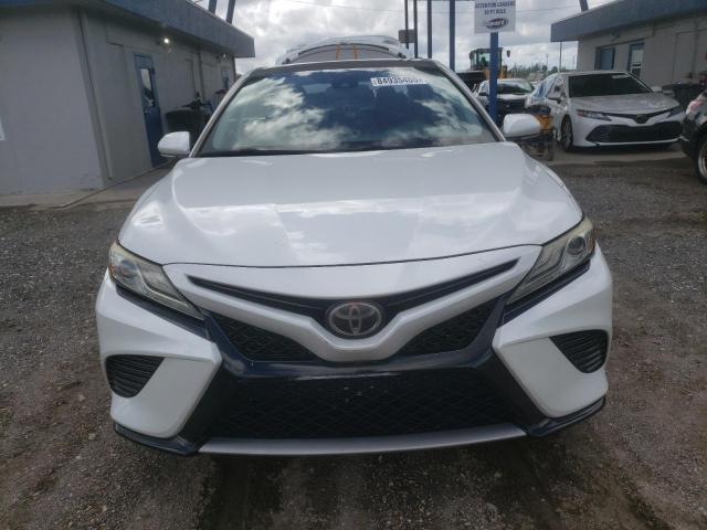 4T1B61HK8KU762714 - 2019 TOYOTA CAMRY XSE Ақ фото 5