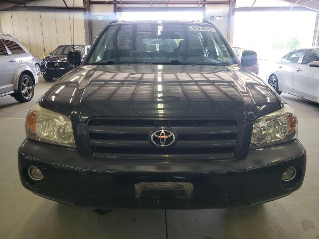 JTEEP21A840046357 - 2004 TOYOTA HIGHLANDER BLACK photo 5