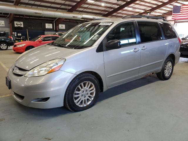 2010 TOYOTA SIENNA LE, 