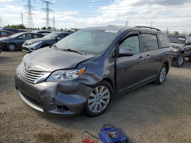 2015 TOYOTA SIENNA XLE, 