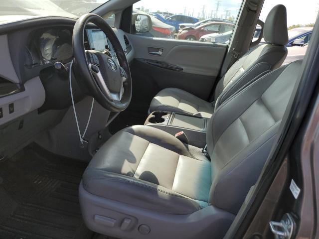 5TDDK3DC9FS101335 - 2015 TOYOTA SIENNA XLE 灰色 照片 7