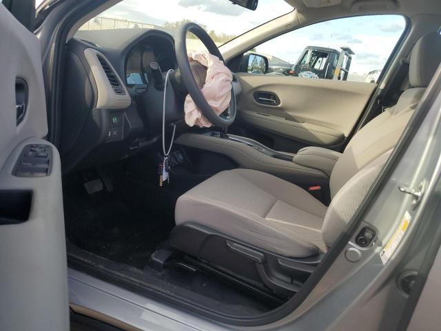 3CZRU6H32JG725930 - 2018 HONDA HR-V LX Gümüş foto 7