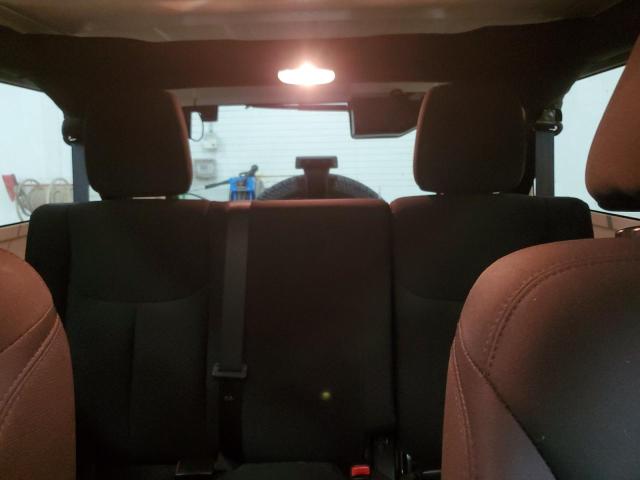 1C4BJWDG5FL649574 - 2015 JEEP WRANGLER U SPORT Orange photo 10