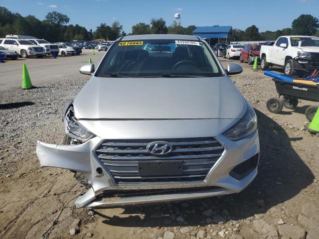 3KPC24A39KE062885 - 2019 HYUNDAI ACCENT SE ვერცხლისფერი ფოტო 5