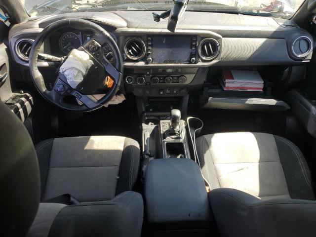3TMCZ5AN0NM509665 - 2022 TOYOTA TACOMA DOUBLE CAB ნაცრისფერი ფოტო 8