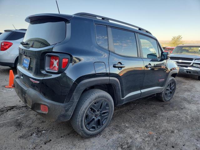 ZACCJBCB1JPH23337 - 2018 JEEP RENEGADE TRAILHAWK 黑色 照片 3