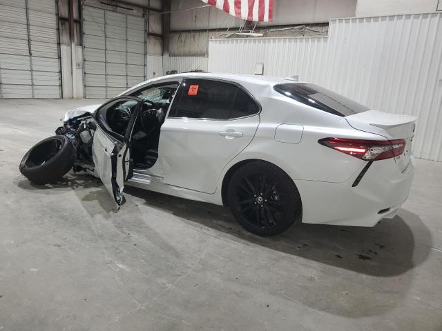 4T1K61AK8RU222025 - 2024 TOYOTA CAMRY XSE WHITE photo 2