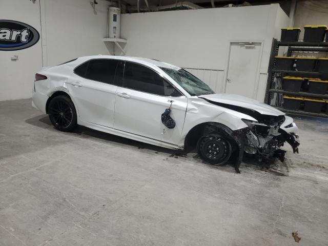4T1K61AK8RU222025 - 2024 TOYOTA CAMRY XSE WHITE photo 4