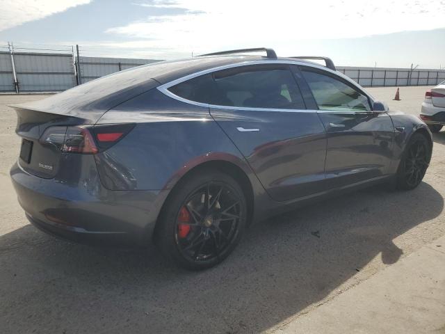 5YJ3E1EB0KF413538 - 2019 TESLA MODEL 3 灰色 照片 3
