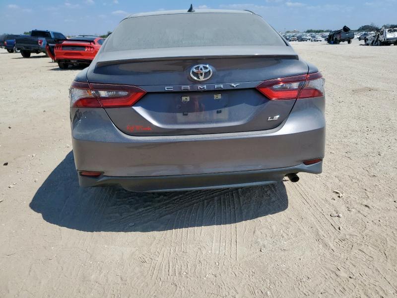4T1R11AK2PU737015 - 2023 TOYOTA CAMRY LE 灰色 照片 6