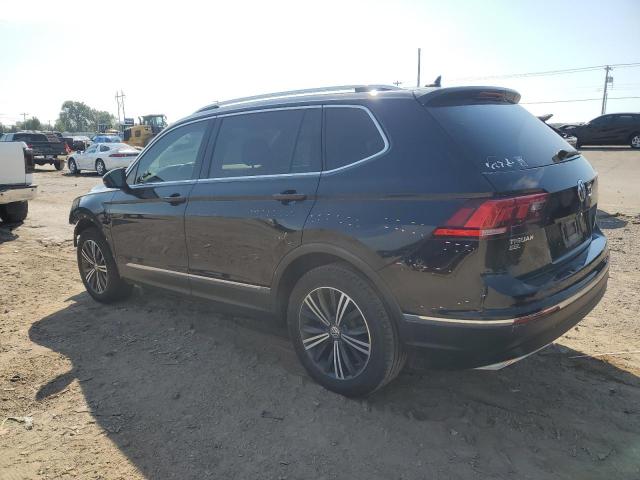 3VV3B7AX5JM071867 - 2018 VOLKSWAGEN TIGUAN SE BLACK photo 2