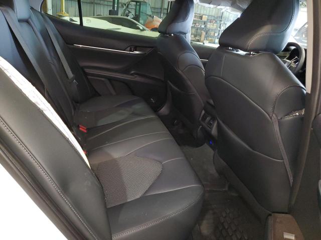 4T1F11AK6PU752300 - 2023 TOYOTA CAMRY XLE Blanc photo 10