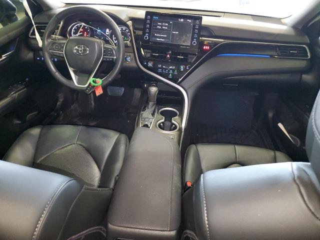 4T1F11AK6PU752300 - 2023 TOYOTA CAMRY XLE Blanc photo 8