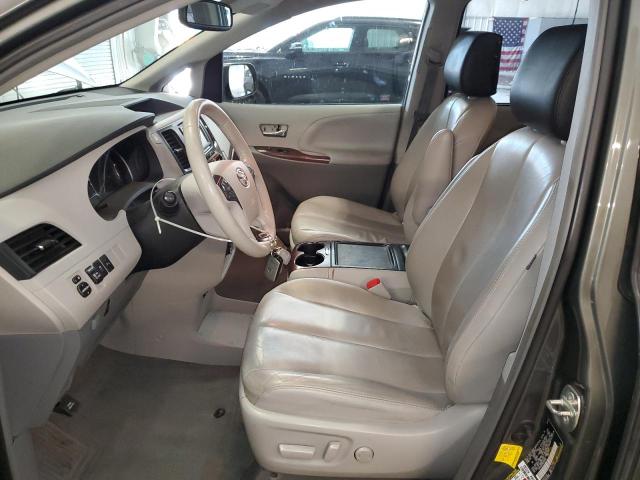 5TDYK3DCXDS293055 - 2013 TOYOTA SIENNA XLE მწვანე ფოტო 7