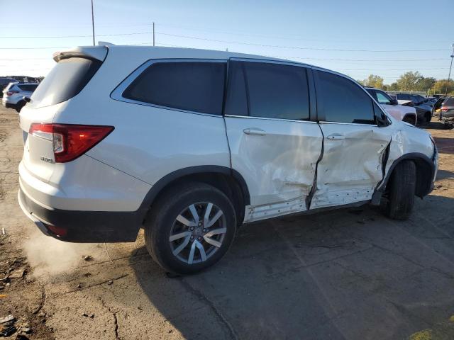5FNYF6H31KB048680 - 2019 HONDA PILOT EX თეთრი ფოტო 3