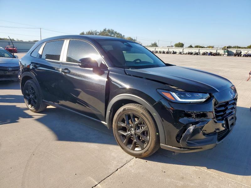 3CZRZ1H54SM703677 - 2025 HONDA HR-V SPORT BLACK photo 4