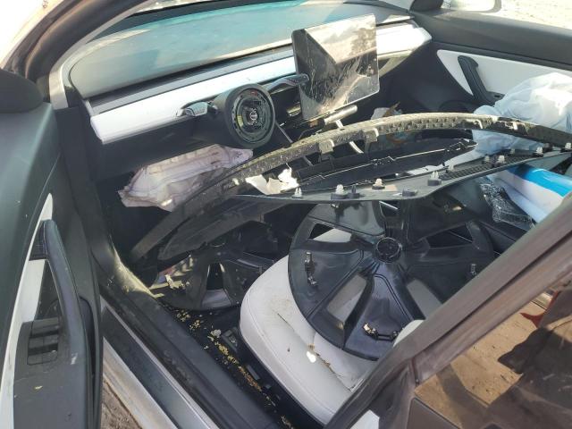 5YJ3E1EBXLF716683 - 2020 TESLA MODEL 3 白色 照片 8