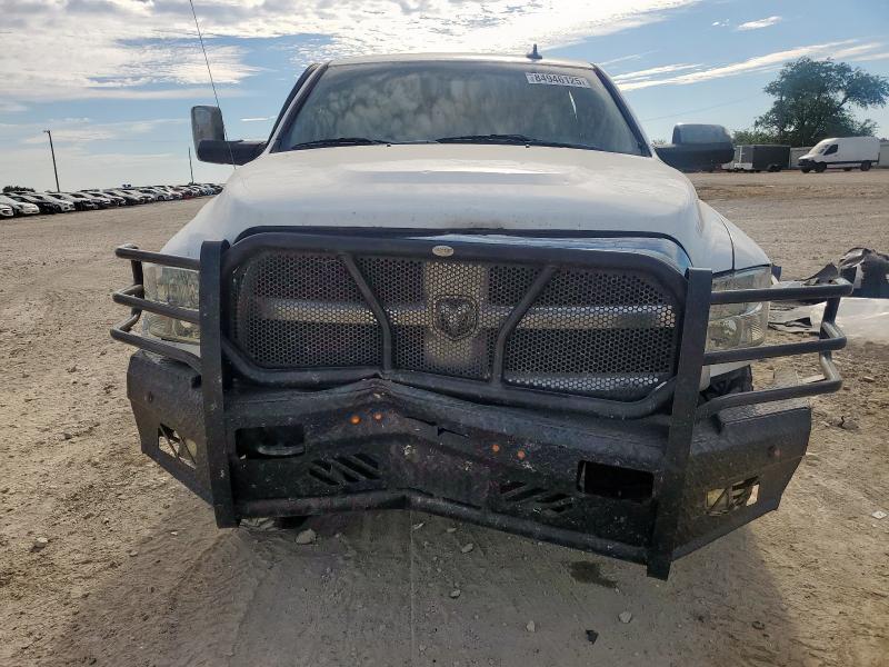 3C6UR5DL8JG275919 - 2018 RAM 2500 SLT WHITE photo 5