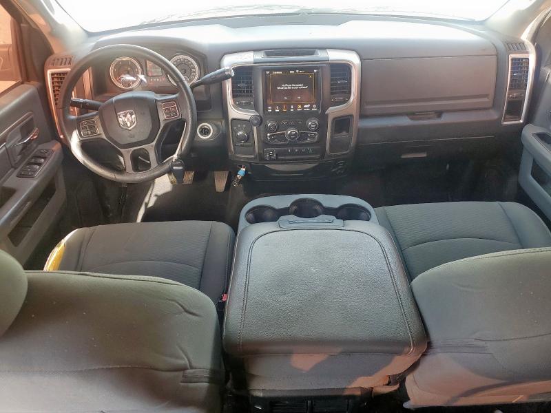 3C6UR5DL8JG275919 - 2018 RAM 2500 SLT WHITE photo 8