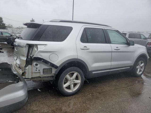 1FM5K8D87HGB69400 - 2017 FORD EXPLORER XLT Արծաթագույն լուսանկար 3
