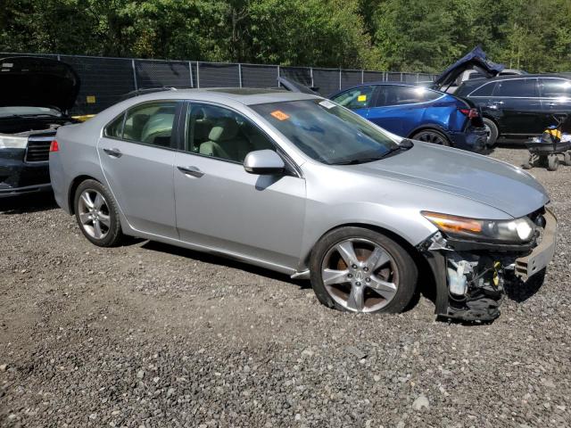 JH4CU2F66BC016745 - 2011 ACURA TSX SILVER photo 4